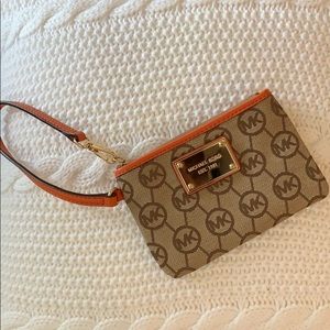 Michael Kors Wristlet